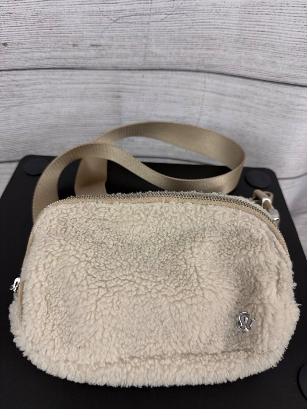 NWOT Lululemon Fleece Everywhere Belt Bag 1L